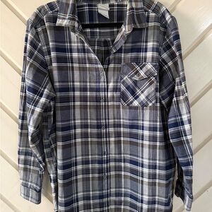 The North Face Plaid Button-Down Shirt in Navy, Gray, White